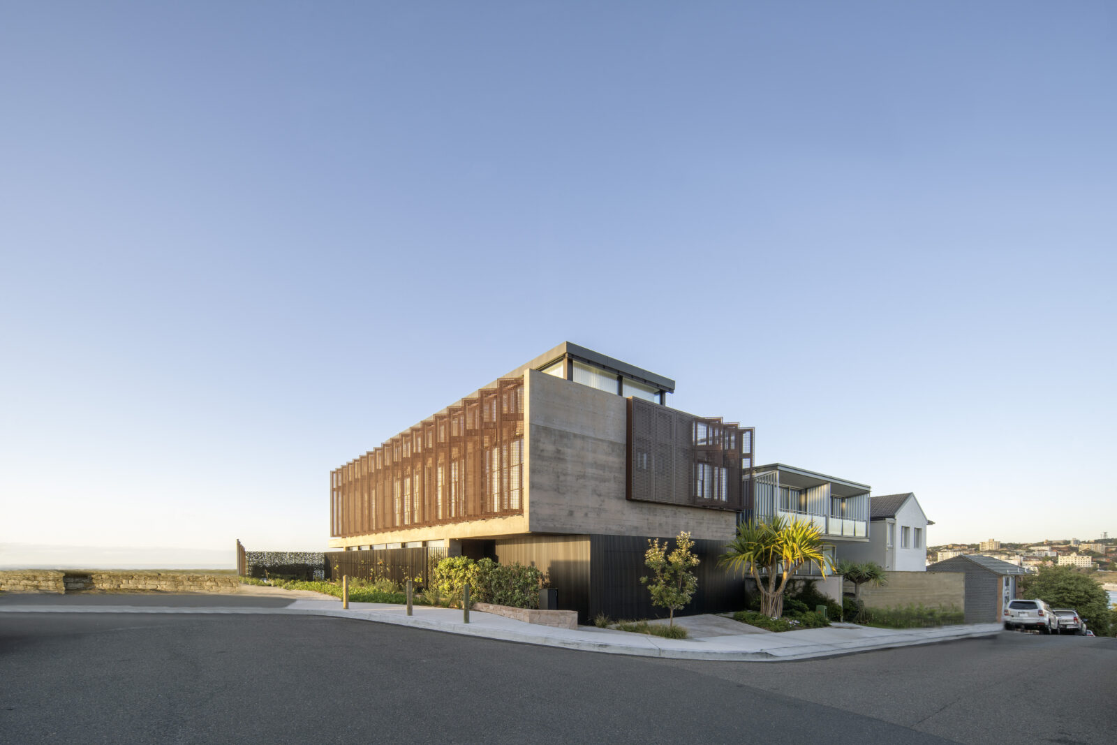 MHN Design Union Architects Bellevarde Moonarie House, North Bondi Headland